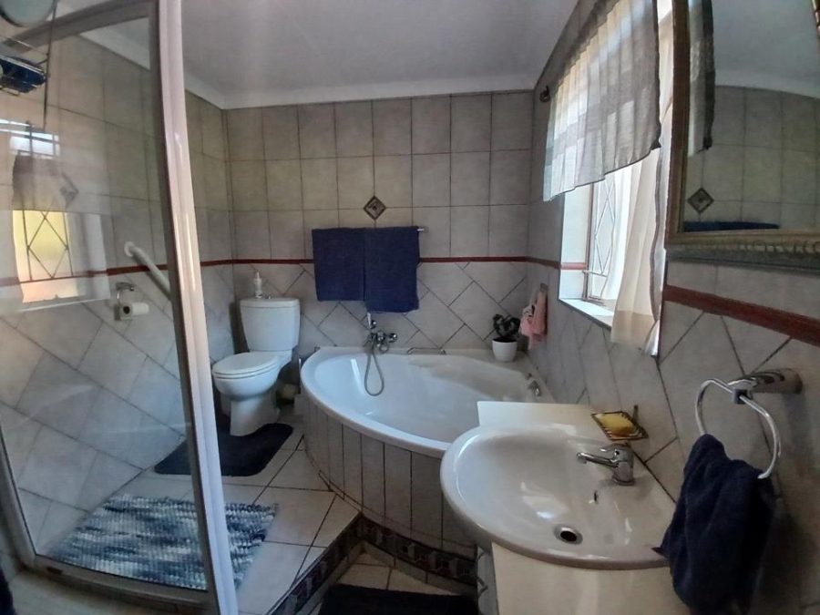 3 Bedroom Property for Sale in Albertynshof Northern Cape